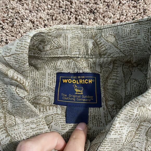 VTG Woolrich Khaki Newspaper Bass Button Shirt Men's 2XL Fishing All Over Print - Picture 6 of 8